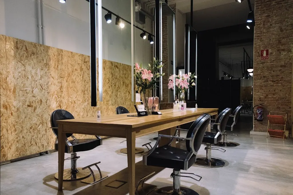 Salon Rafael Duenas Hair & Makeup