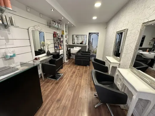 Isabela Hair Alisados