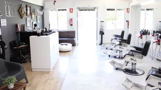Men Peluqueros - Peluqueria Masculina y Estudio de Tatuajes en Gines