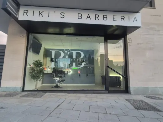 RIKI'S BARBERIA