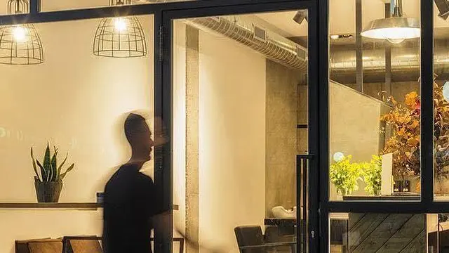 NOIR Salon, Peluqueria (Alicante)