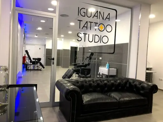 Iguana Tattoo Studio