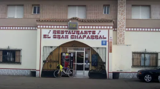 Hostal-Restaurante El Gran Chaparral
