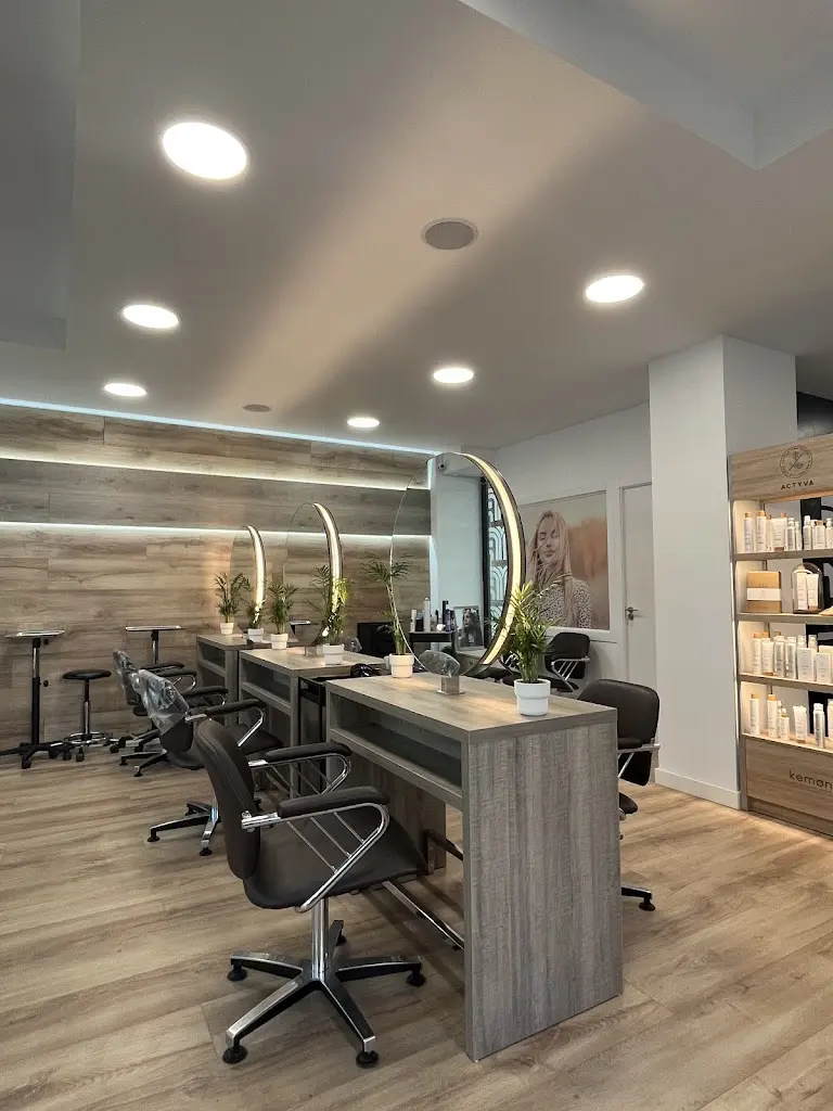 Peluqueria Rafael y Juan Carlos