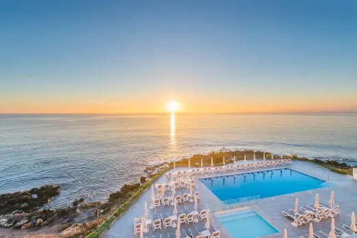 Hotel Atolon & Kaafu Beach Club